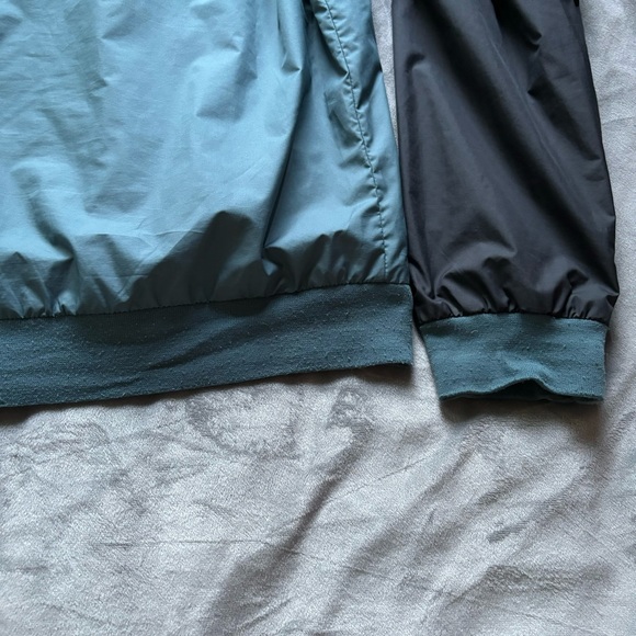 Nike Jacket - Picture 9 of 9